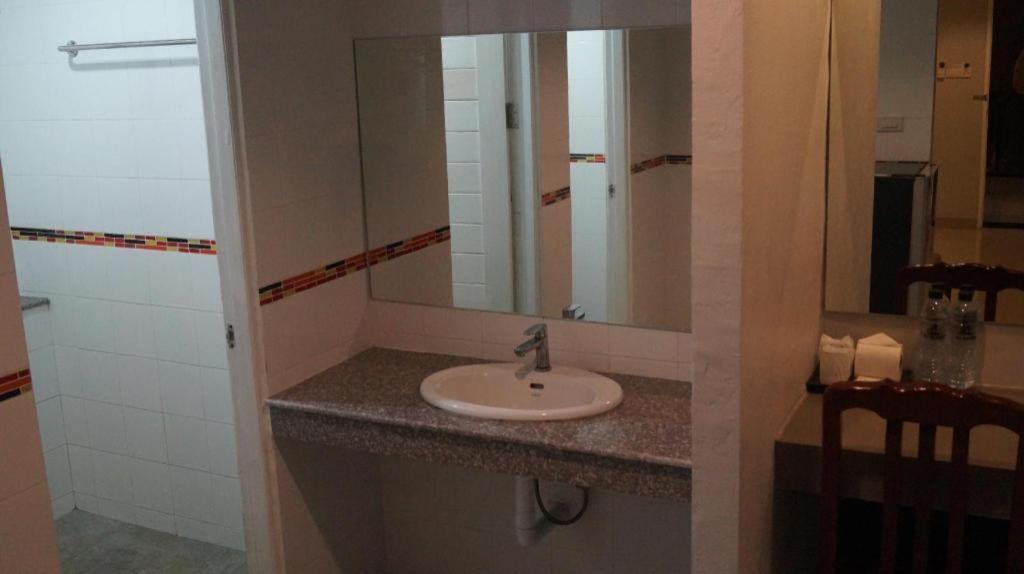מלון 'צ'אוונג ביץ P.F Mansion מראה חיצוני תמונה